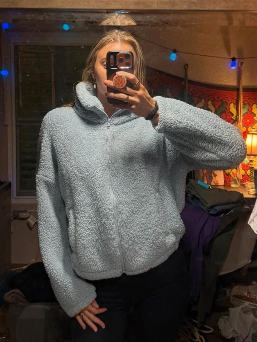 American Eagle XS/S Light Blue Sherpa Fleece Jacket | Cropped Zip Up